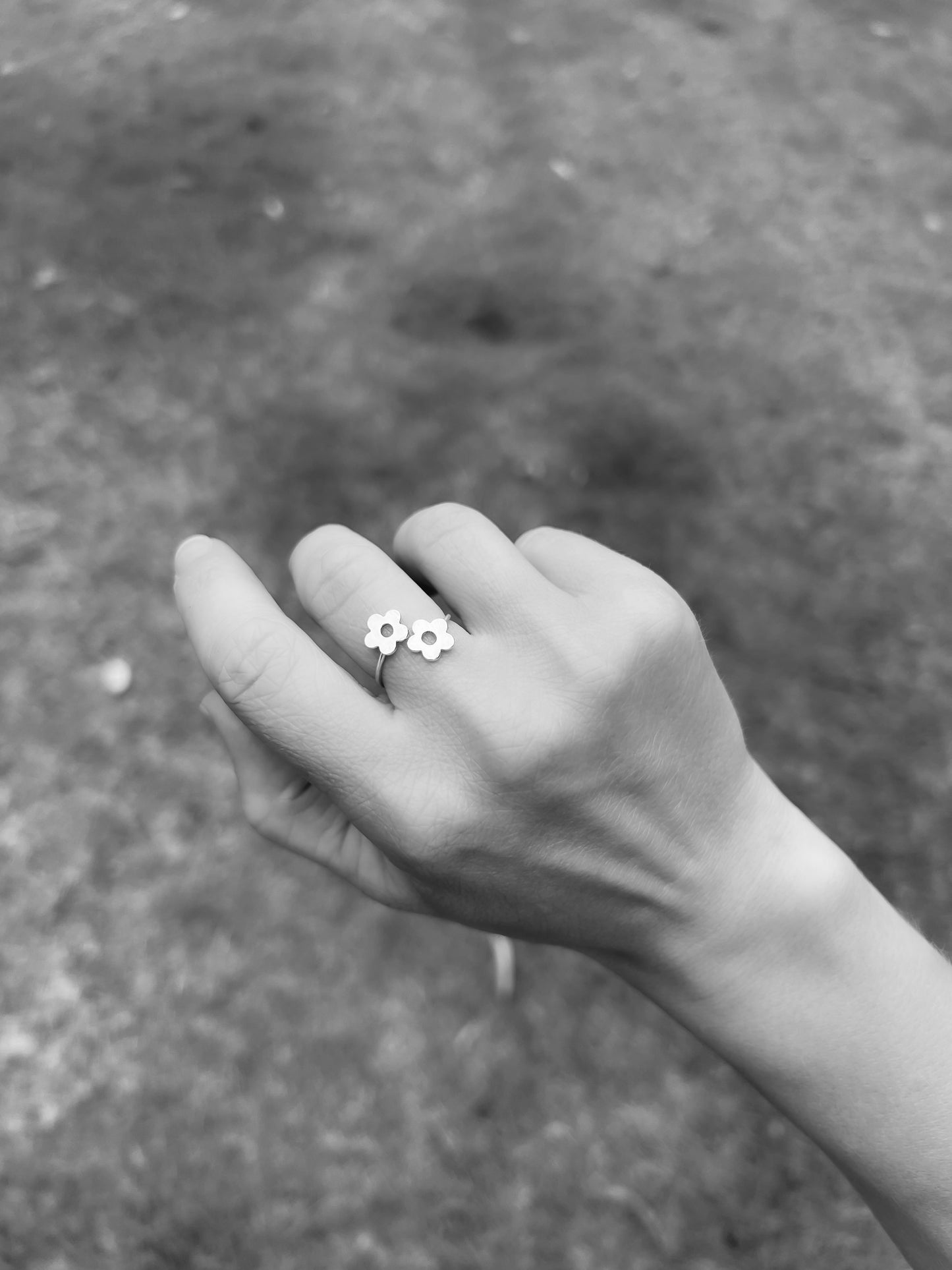 Daisy Chain Ring