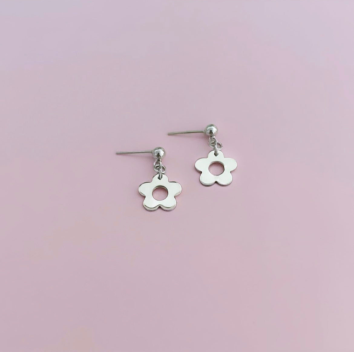 Daisy Chain Stud or Hoop Earrings