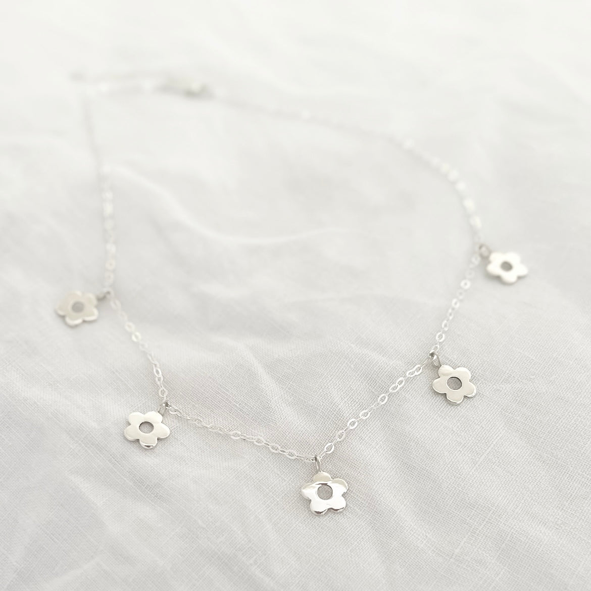 Daisy Chain Necklace